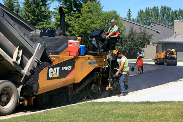 Best Driveway Resurfacing Pavers  in Farmingdale, NJ